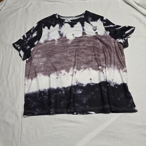 TIE DYE T-SHIRT